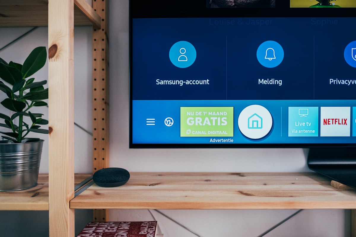 Smart TV em sala de estar